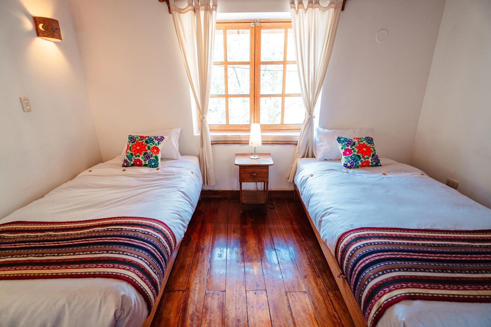Picaflor Tambo Guest House Ollantaytambo Ngoại thất bức ảnh