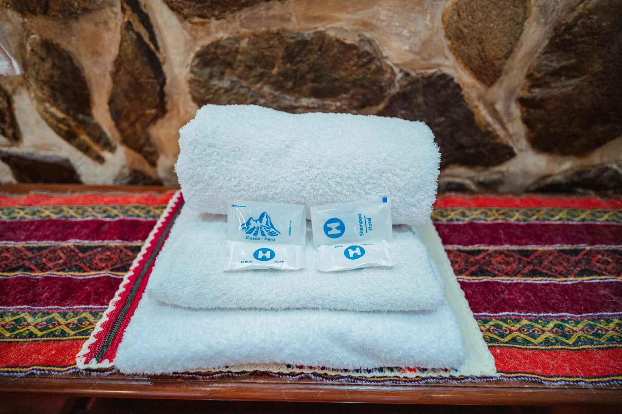 Picaflor Tambo Guest House Ollantaytambo Ngoại thất bức ảnh